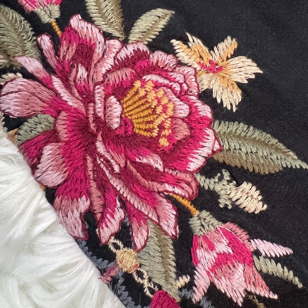 EUC [JW Los Angeles] Black + Pink Johnny Was Embroidered Floral Leggings | Small - Picture 7 of 12